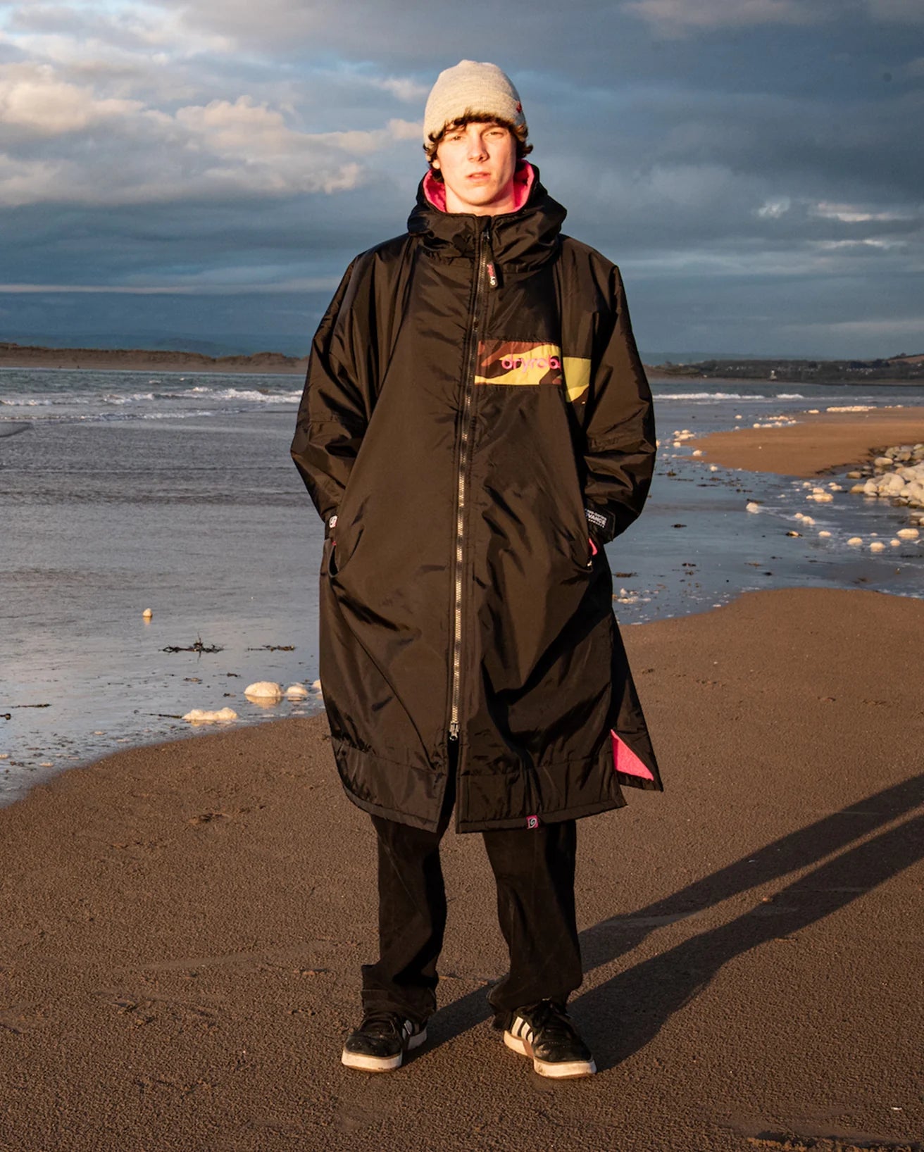 Black Pink Camo Advance Changing Robe - REMIX