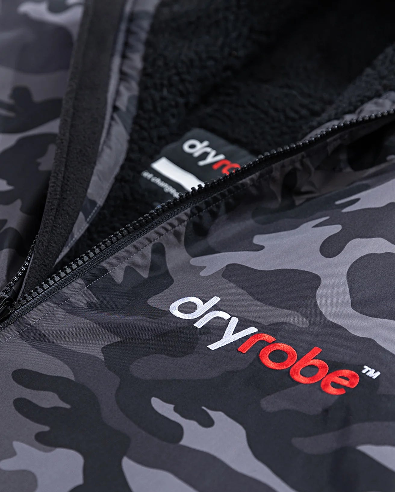 Black Camo Advance Changing Robe