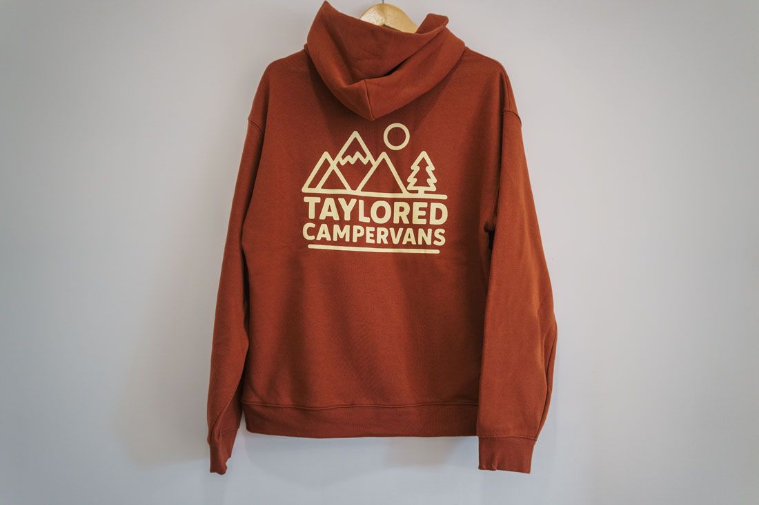 Taylored Hoodie Clay